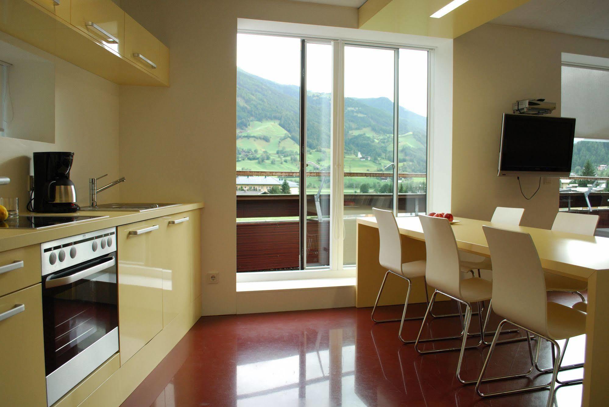 Sun Matrei Design Apartments Matrei in Osttirol Bagian luar foto