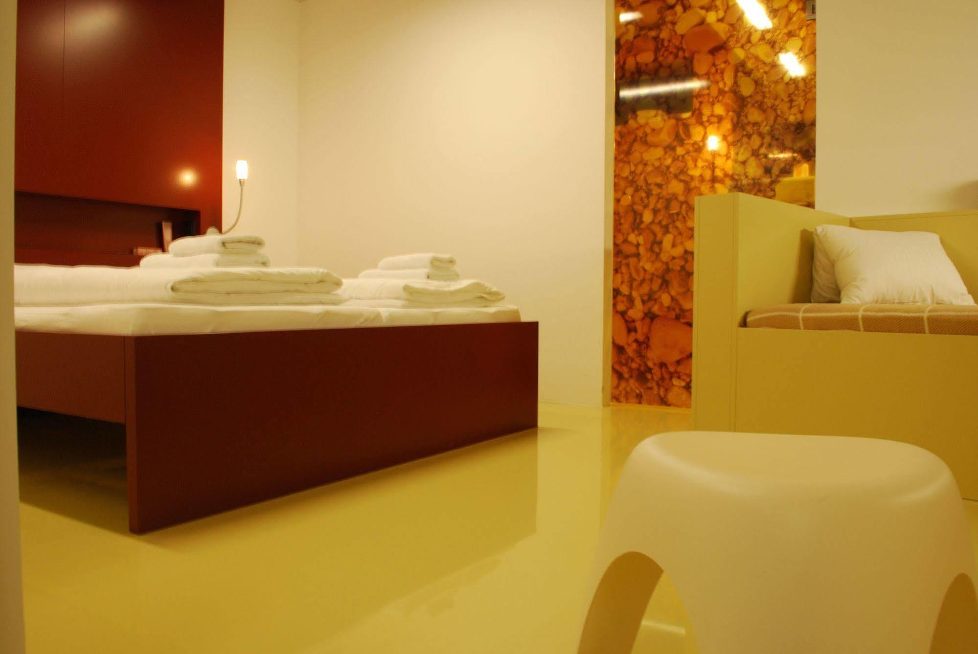 Sun Matrei Design Apartments Matrei in Osttirol Bagian luar foto